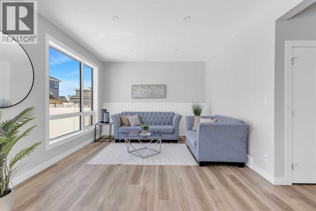 252 Emerald Drive, Red Deer