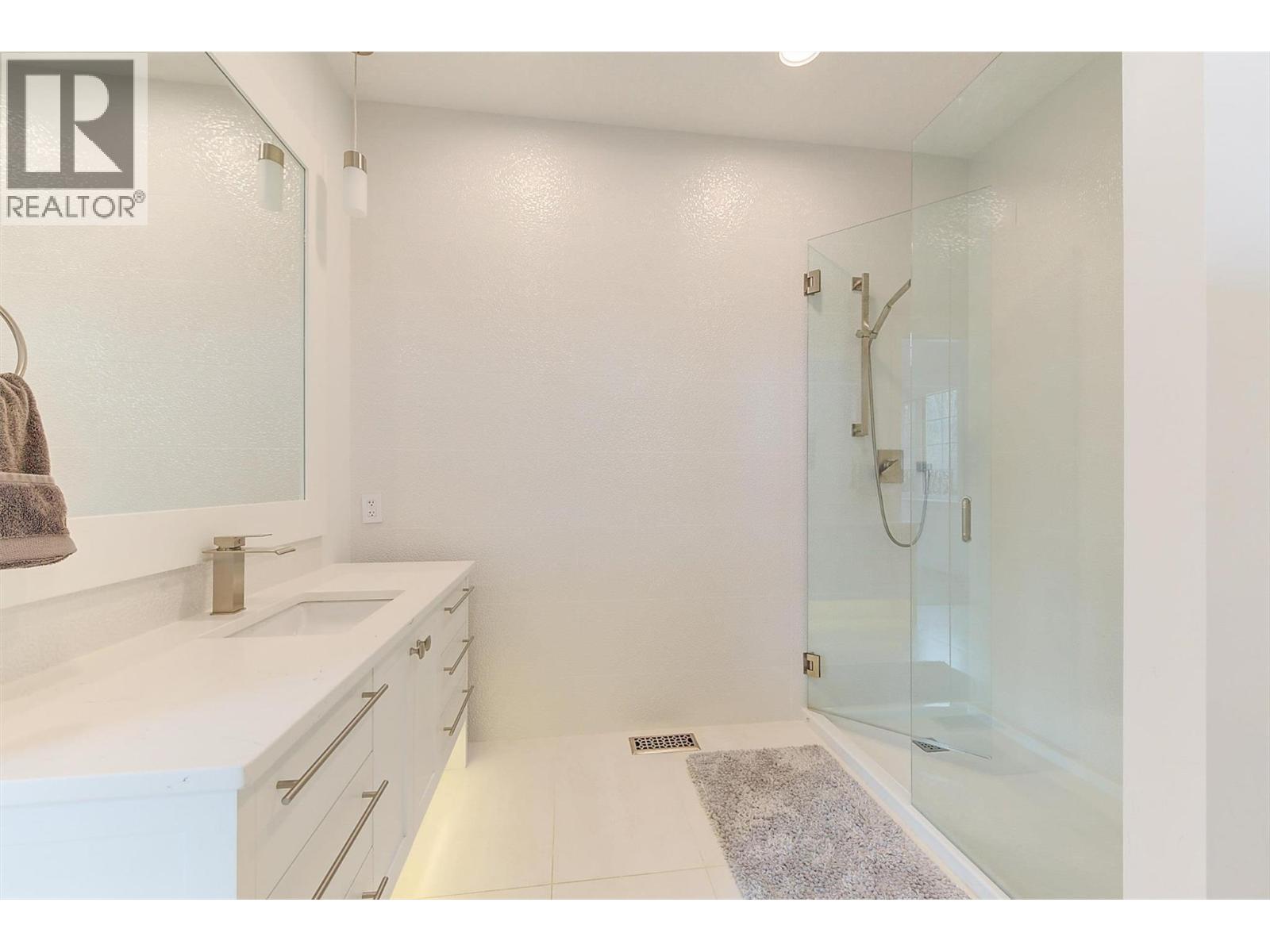 2950 Balldock Road, Kelowna