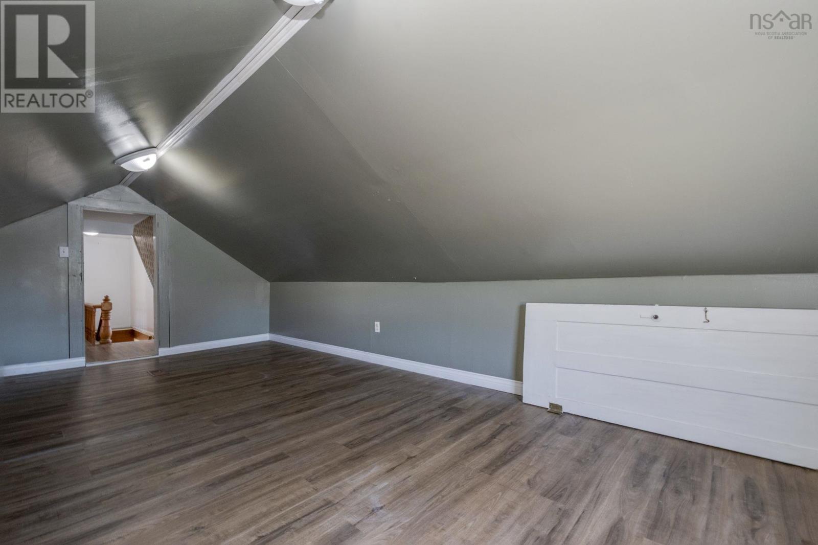 Property 15 of 39 of 240 217 Highway