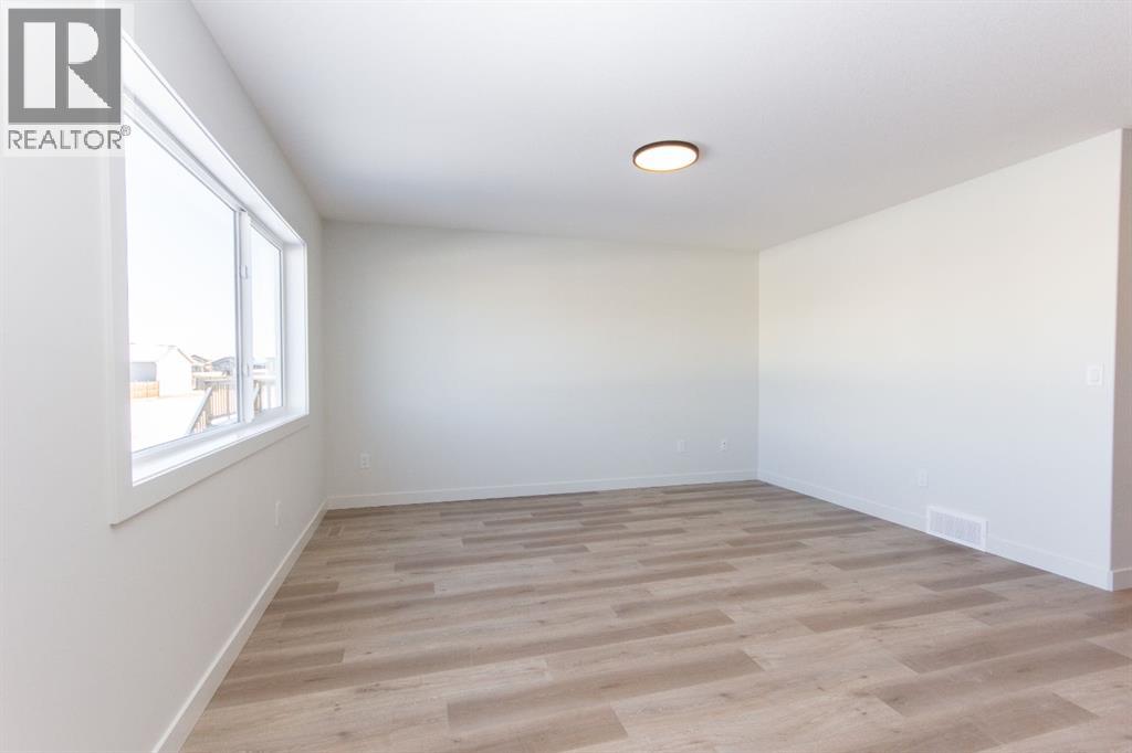 260 Augustus Way, Penhold