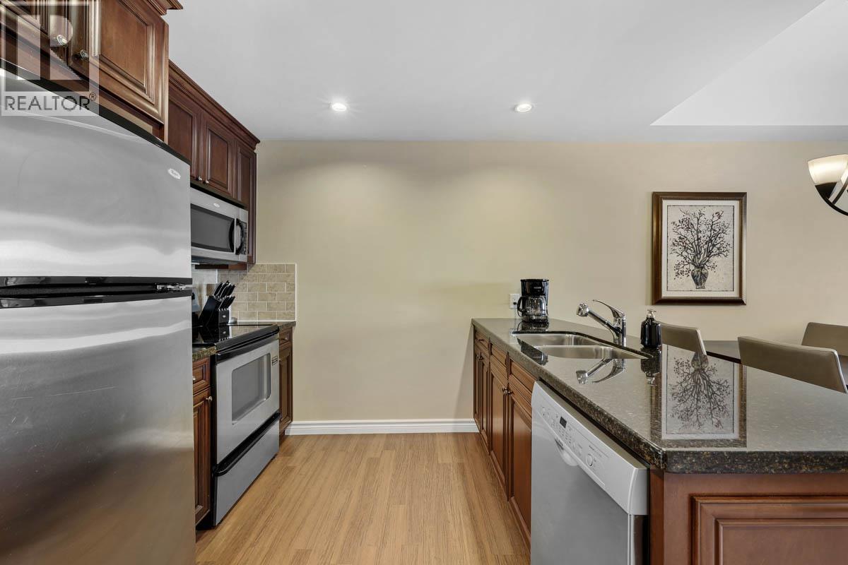 #1210C 3250 VILLAGE WAY - 8