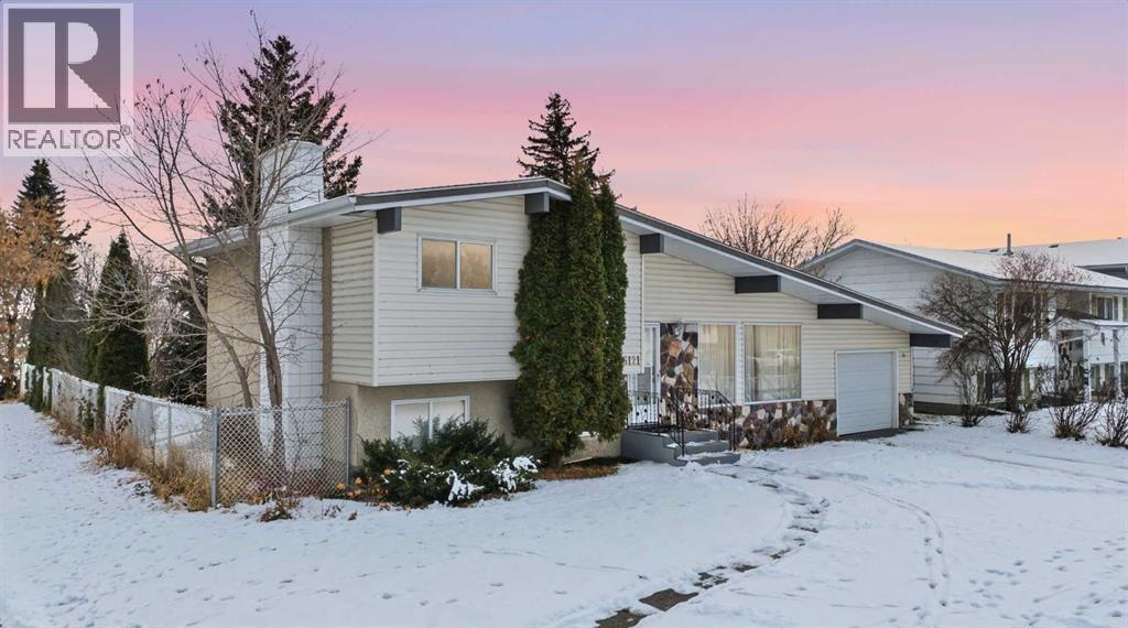 6121 Hamilton Drive, Red Deer