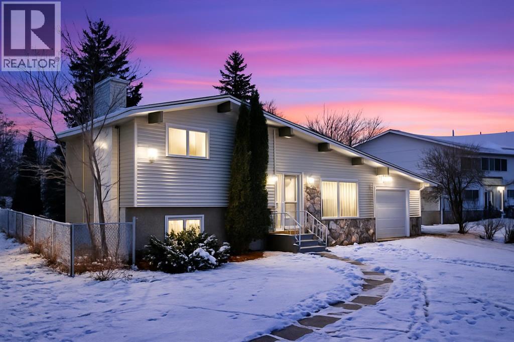 6121 Hamilton Drive, Red Deer