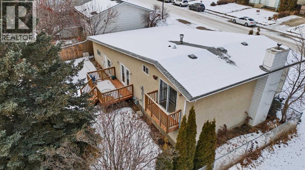 6121 Hamilton Drive, Red Deer