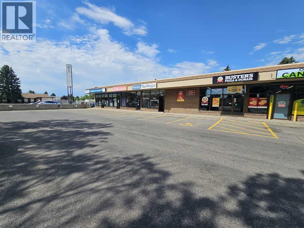 724 23 Street N - Main photo, Lethbridge, Alberta