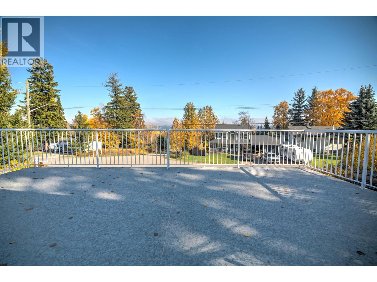 6373 HILLCREST PLACE, Prince George