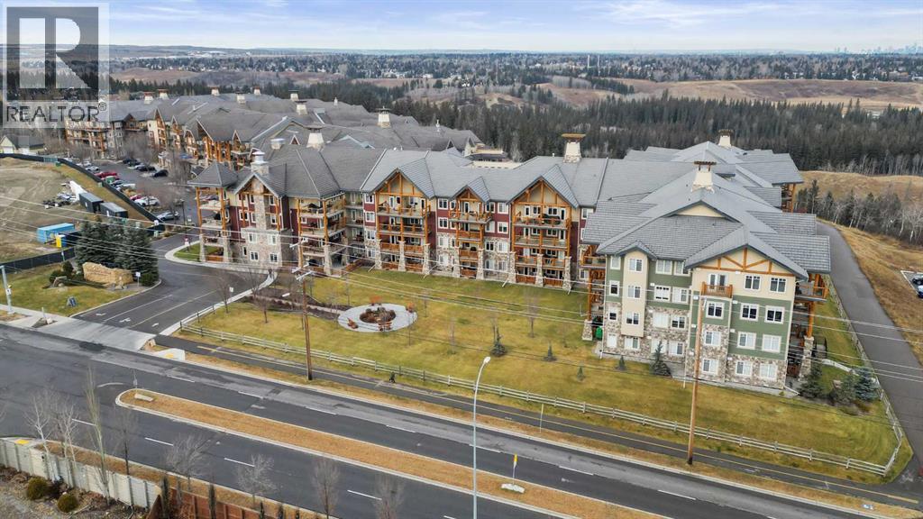 Single Family House for Sale in   Fish Creek Boulevard SW Evergreen Calgary 