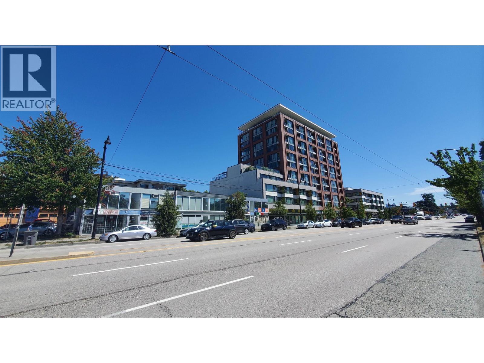 2653 KINGSWAY, Vancouver