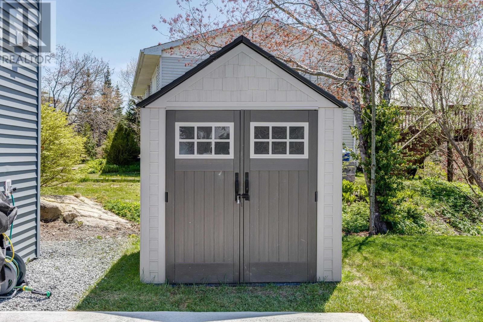 Property 24 of 27 of 29 Club Road