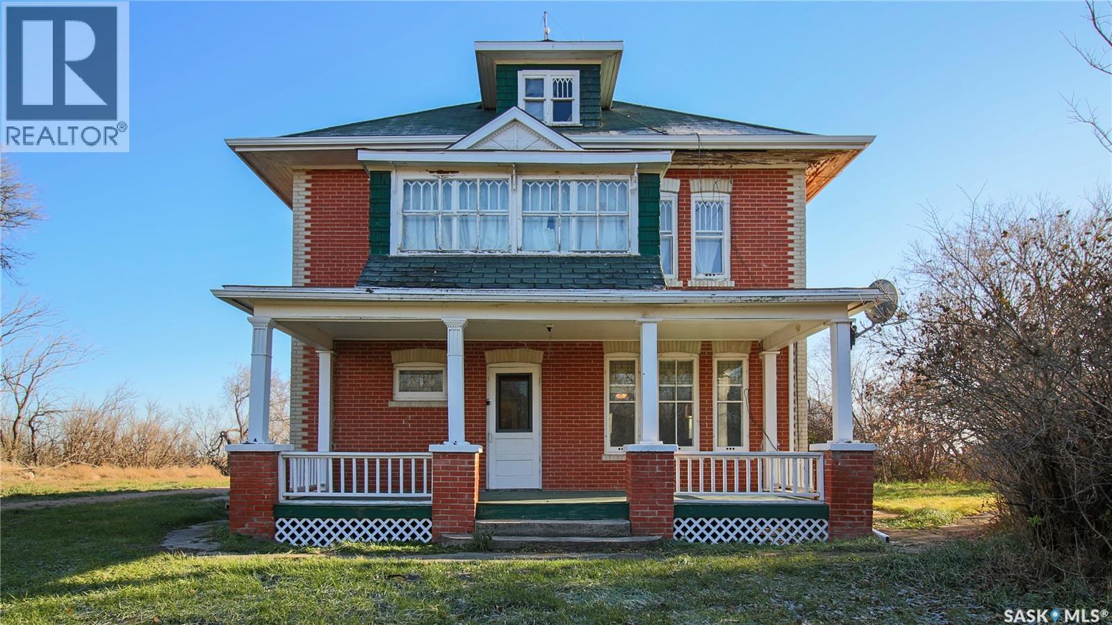 "Hamilton House Acreage"12.56 acres "more or less" - Main photo, Last Mountain Valley RM No. 250, Saskatchewan