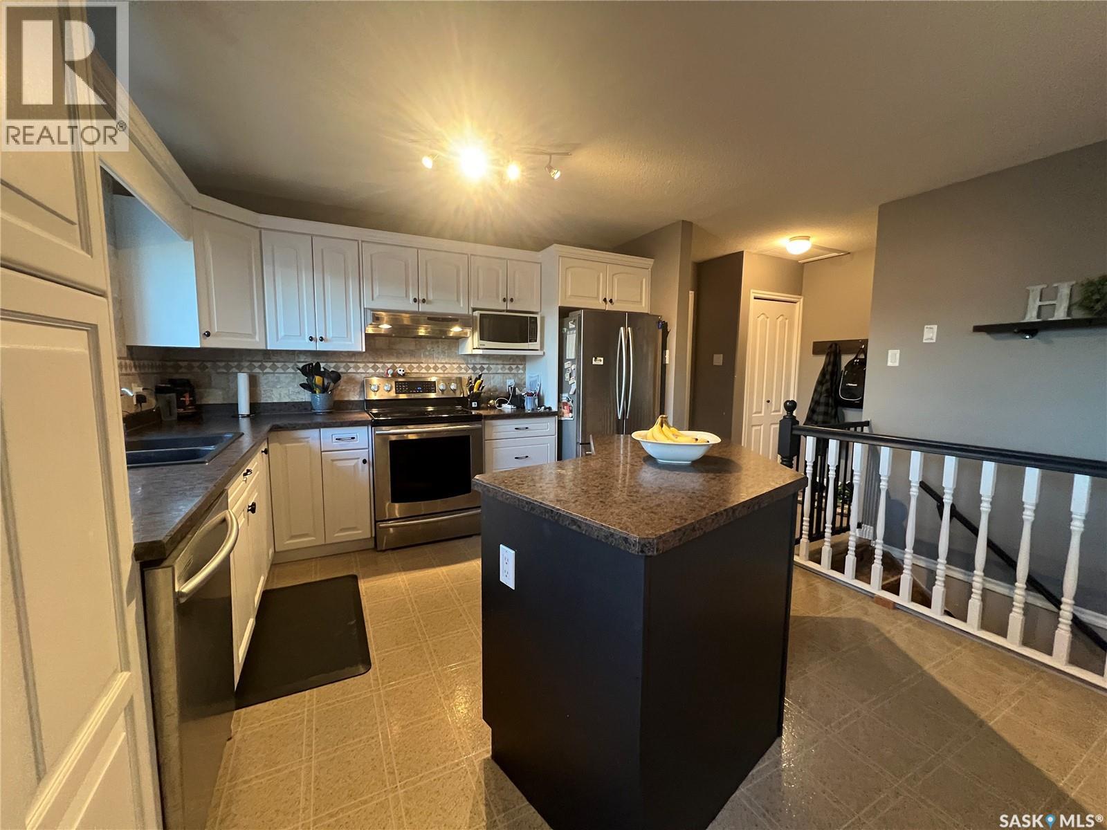 235 George CRESCENT - 5