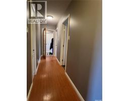 3pc Bathroom - 235 George Crescent, Esterhazy, SK S0A0X0 Photo 13