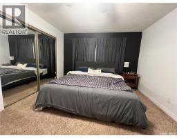 Bedroom - 235 George Crescent, Esterhazy, SK S0A0X0 Photo 15