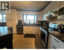 3pc Bathroom - 235 George Crescent, Esterhazy, SK S0A0X0 Photo 7