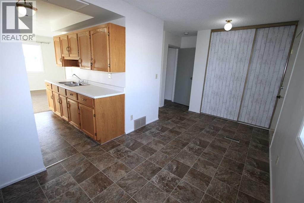 7124 Gray Drive, Red Deer