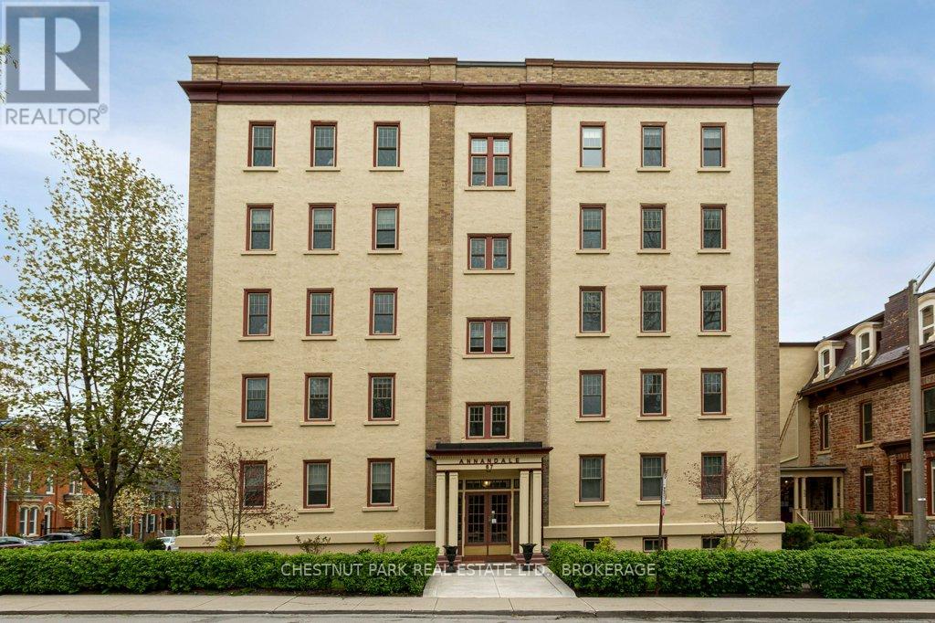 67 Sydenham Street 305