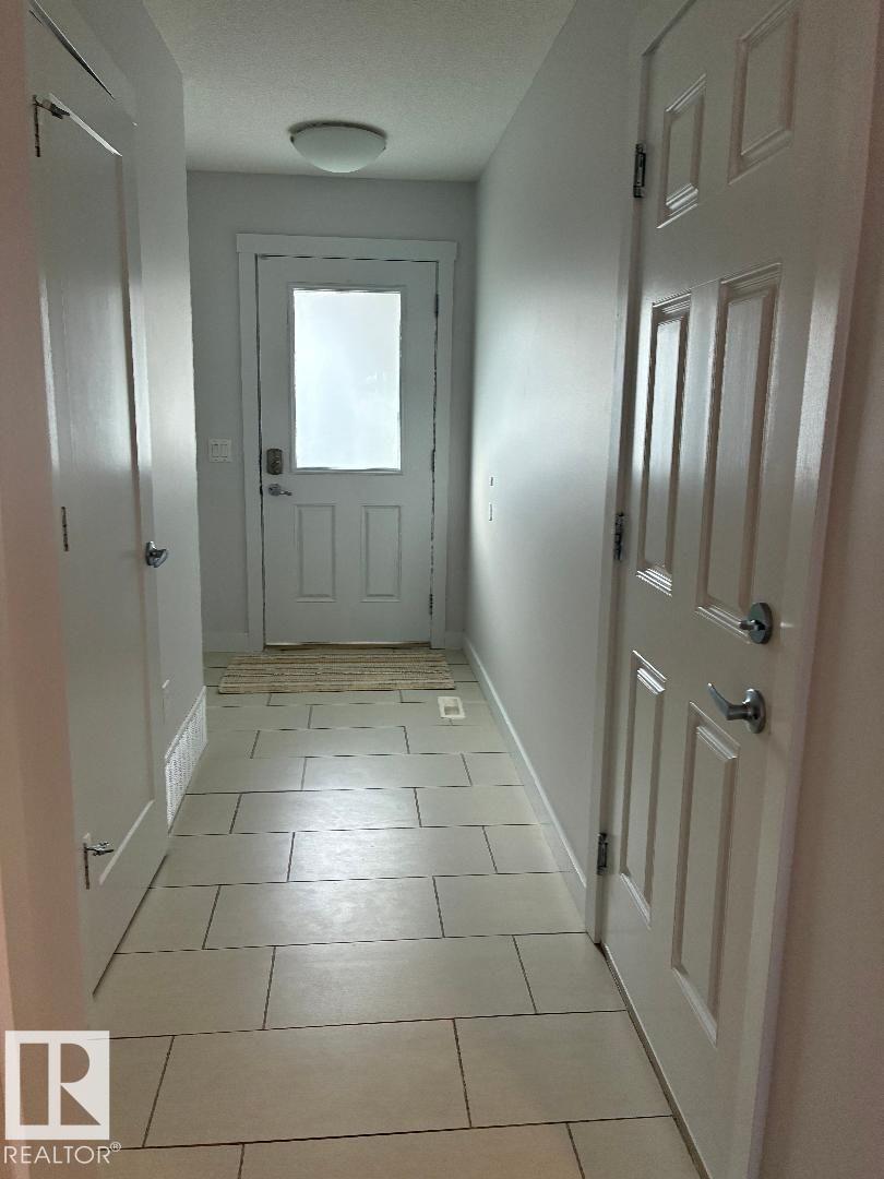 2433 GLENRIDDING BV SW, Edmonton