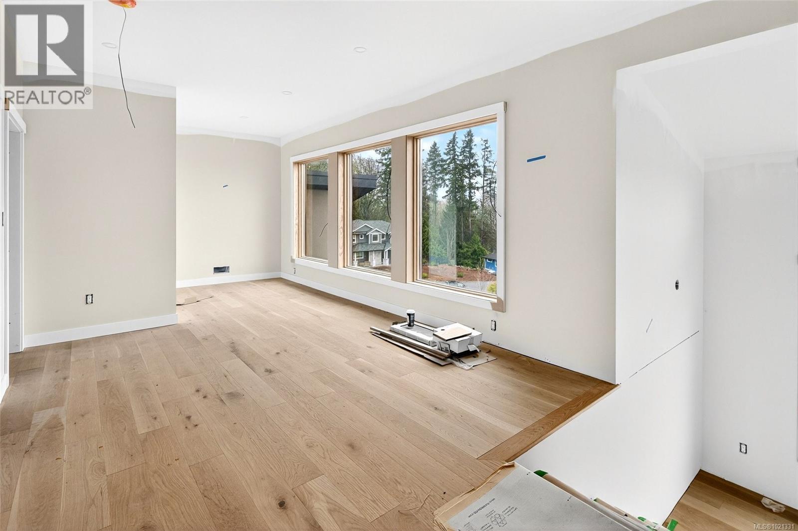  654 SENTINEL Drive, Mill Bay