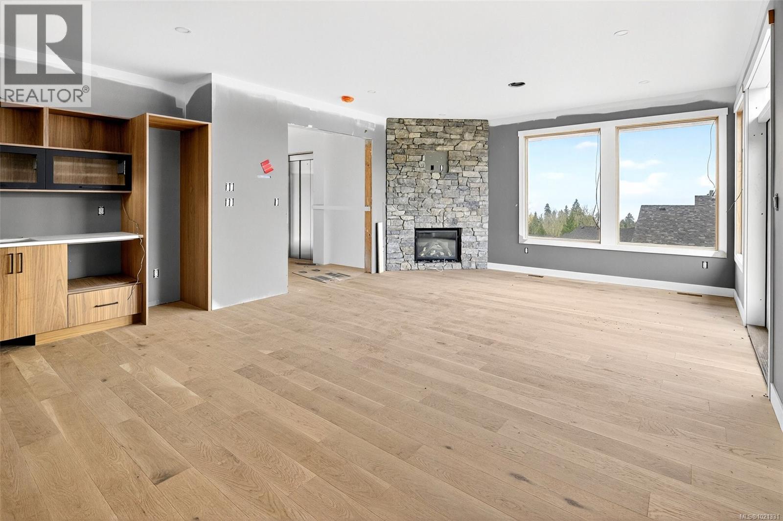  654 SENTINEL Drive, Mill Bay