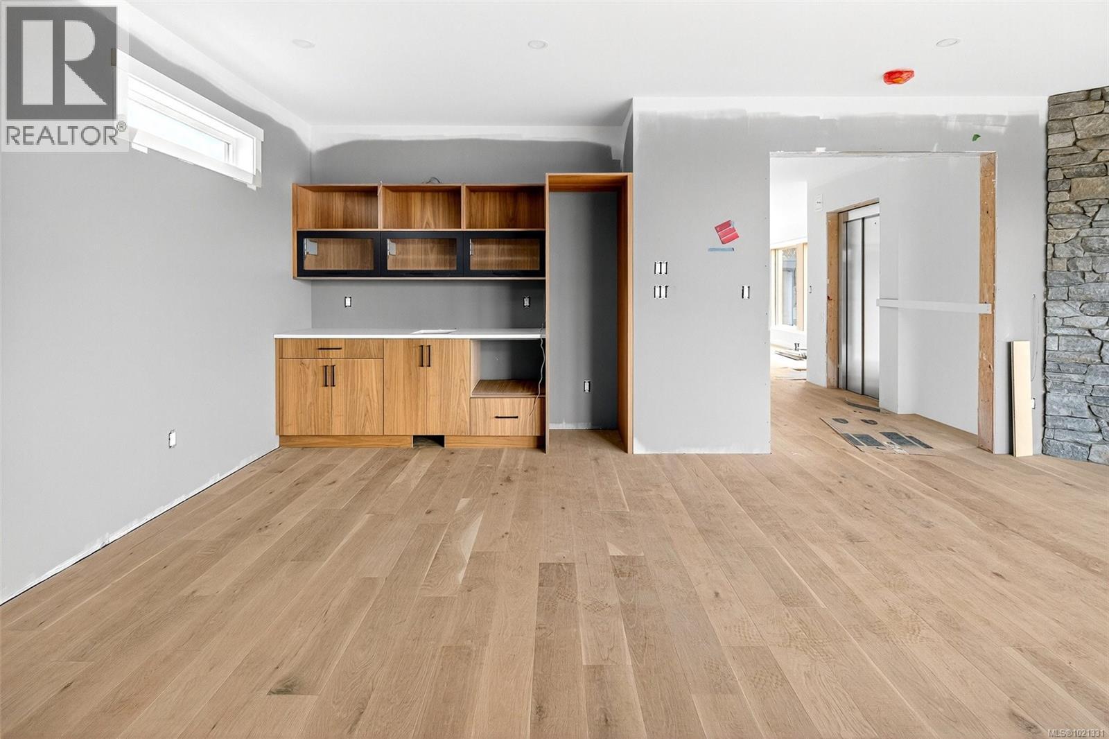  654 SENTINEL Drive, Mill Bay