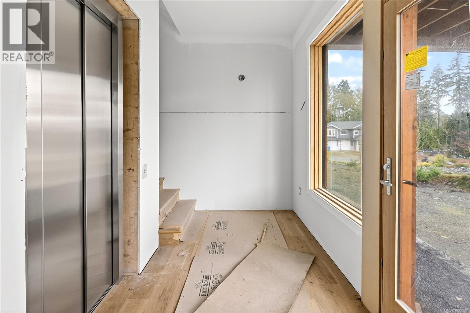  654 SENTINEL Drive, Mill Bay