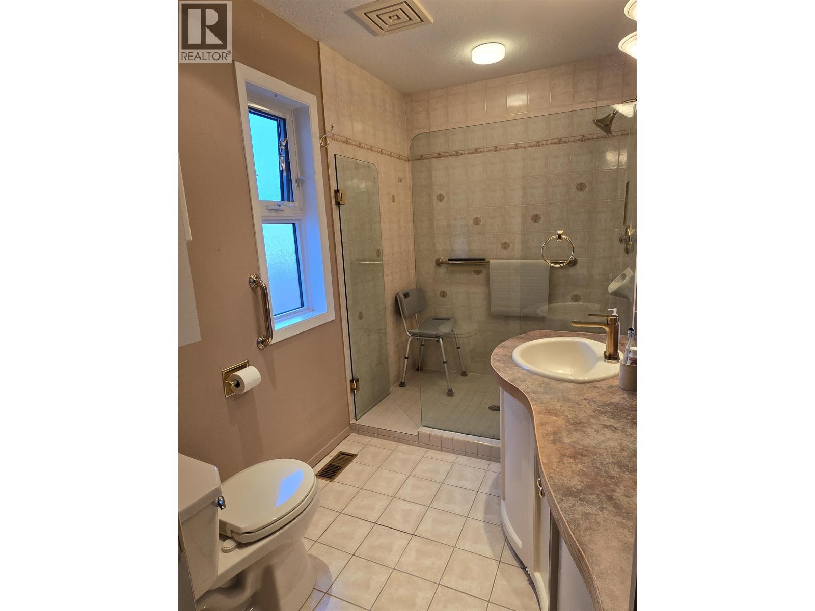 532 RACING ROAD, Quesnel