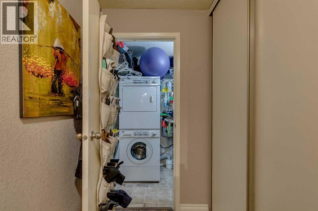 Single Family House for Sale in    Avenue SW Beltline Calgary 