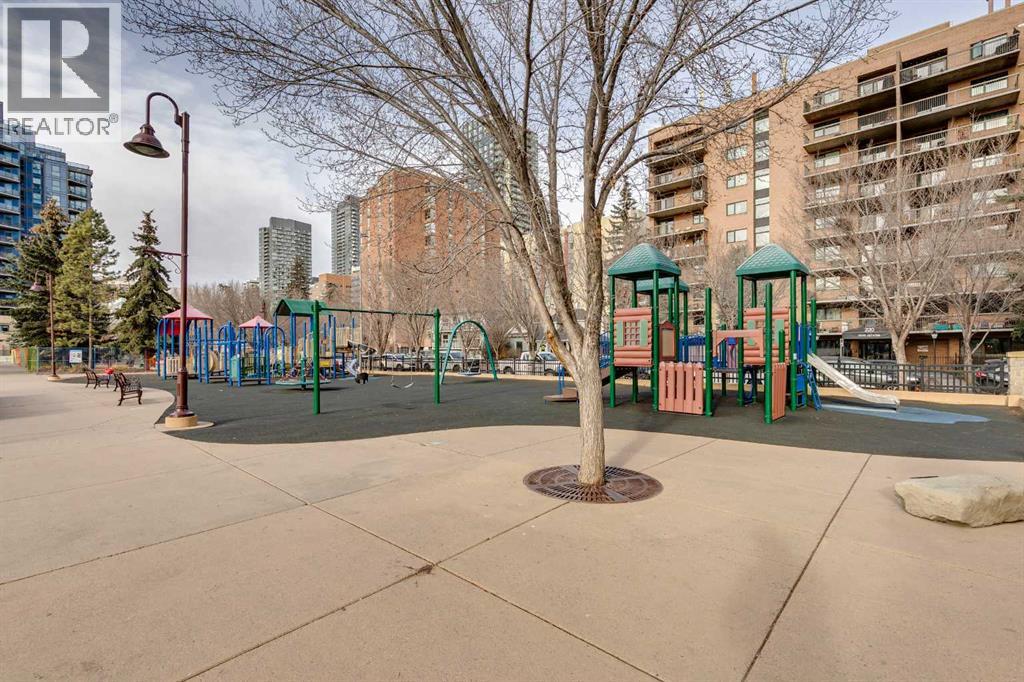 Single Family House for Sale in    Avenue SW Beltline Calgary 