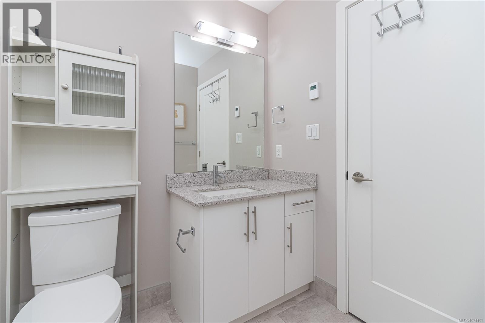 504 1020 Inverness Road, Saanich