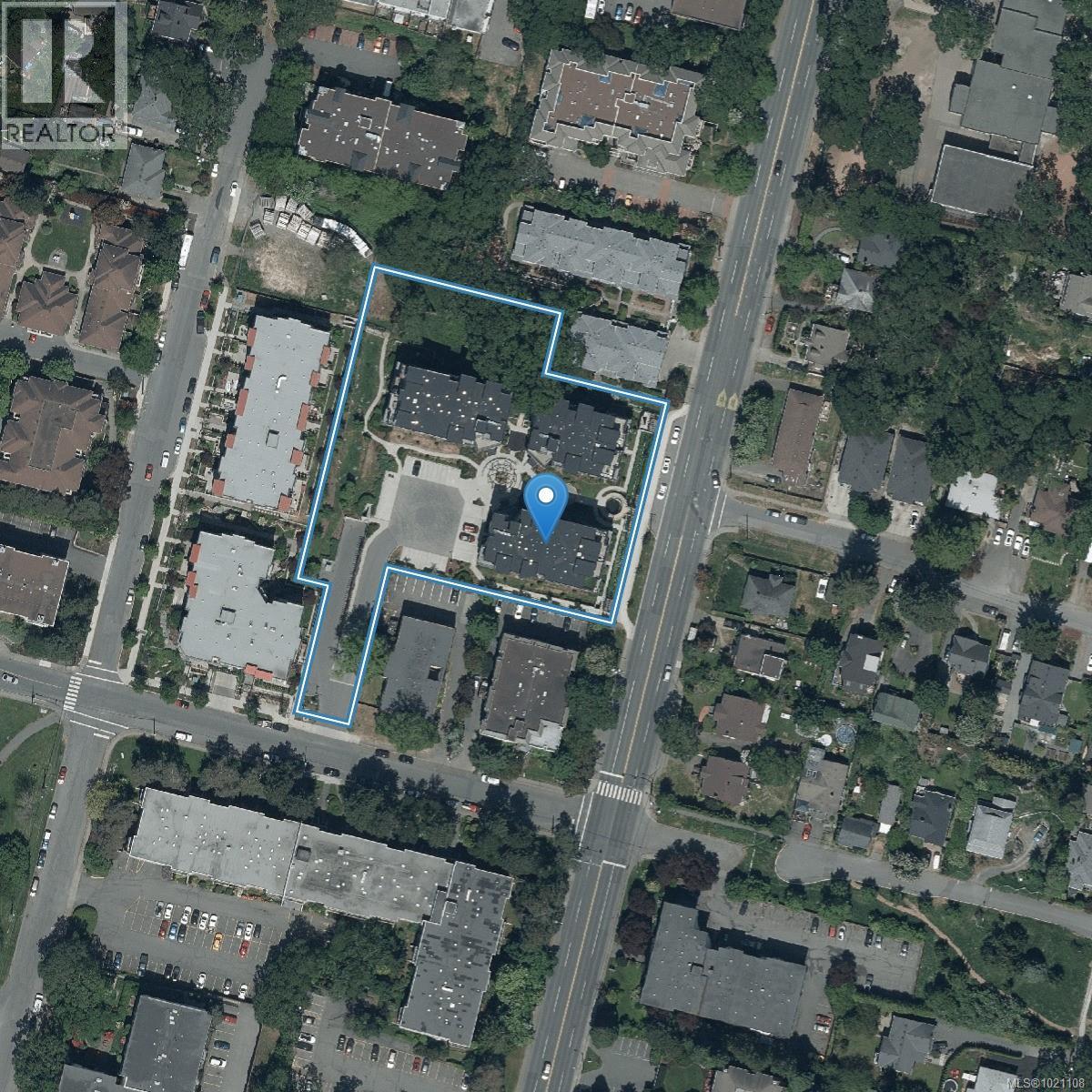 504 1020 Inverness Road, Saanich