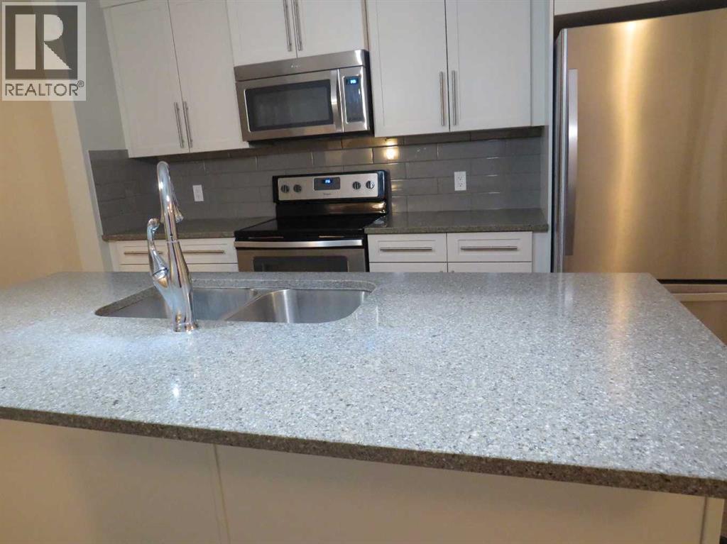 Single Family House for Sale in  Evansridge Park NW Evanston Calgary 