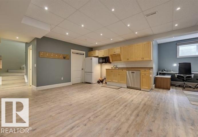 10836 130 St NW, Edmonton