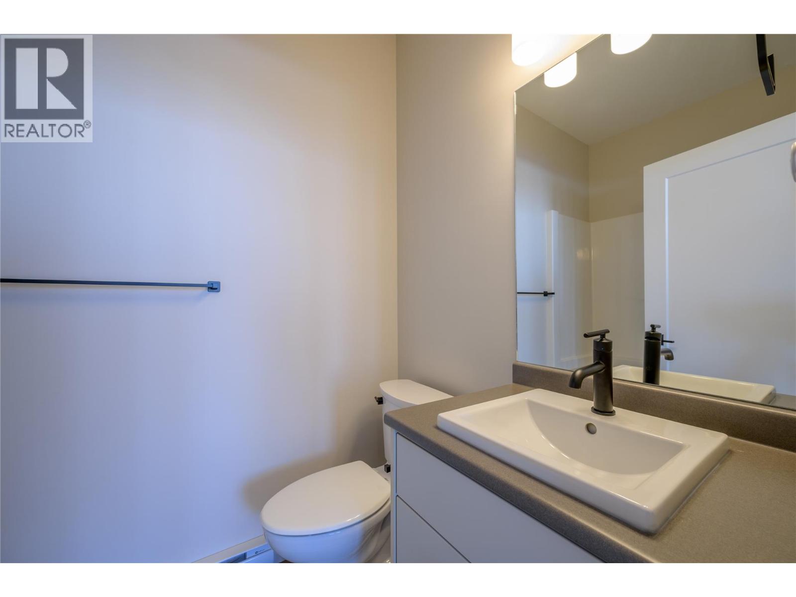 2138 LINFIELD Drive, Kamloops