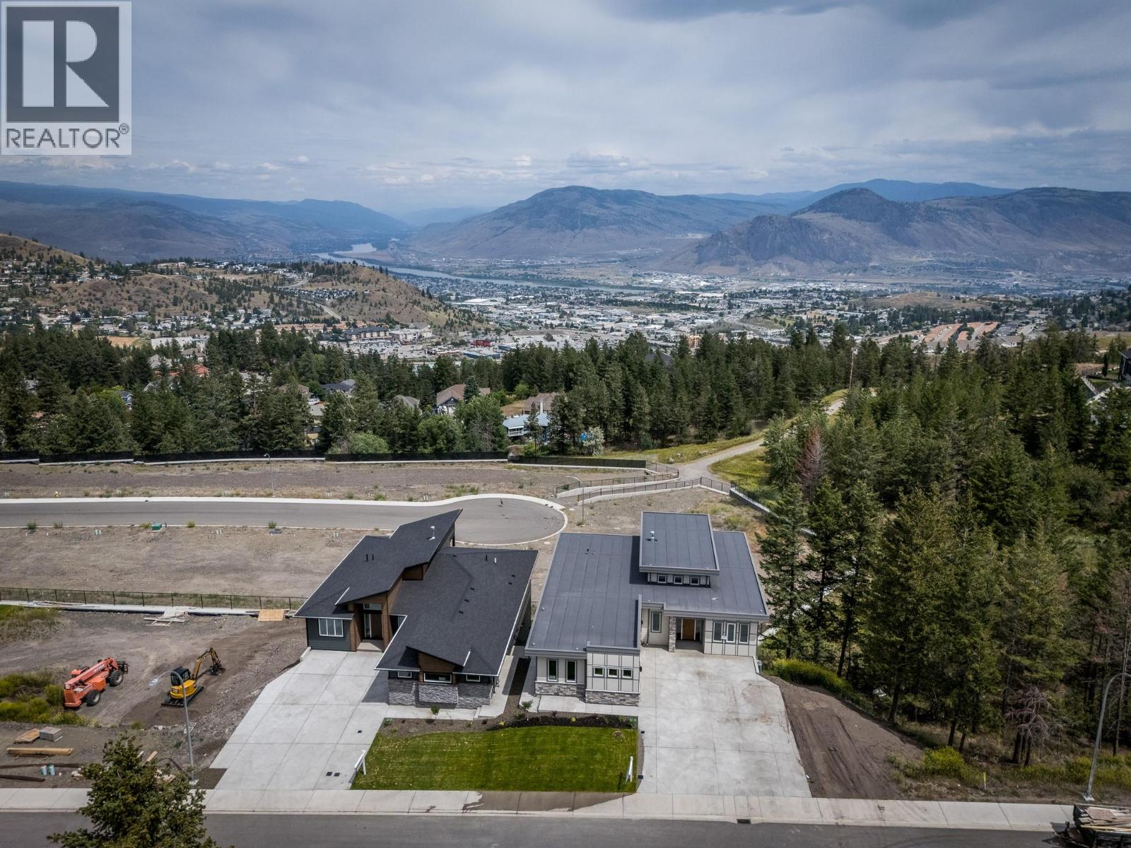 2138 LINFIELD Drive, Kamloops