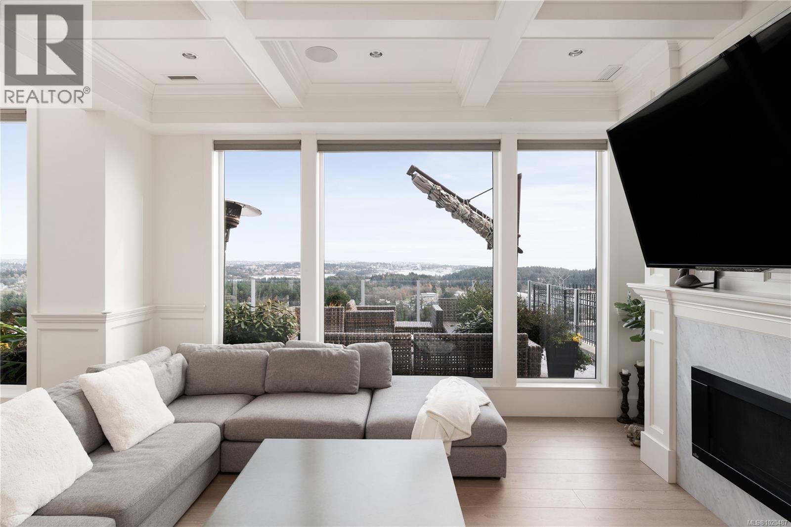  2701 Goldstone Heights, Langford