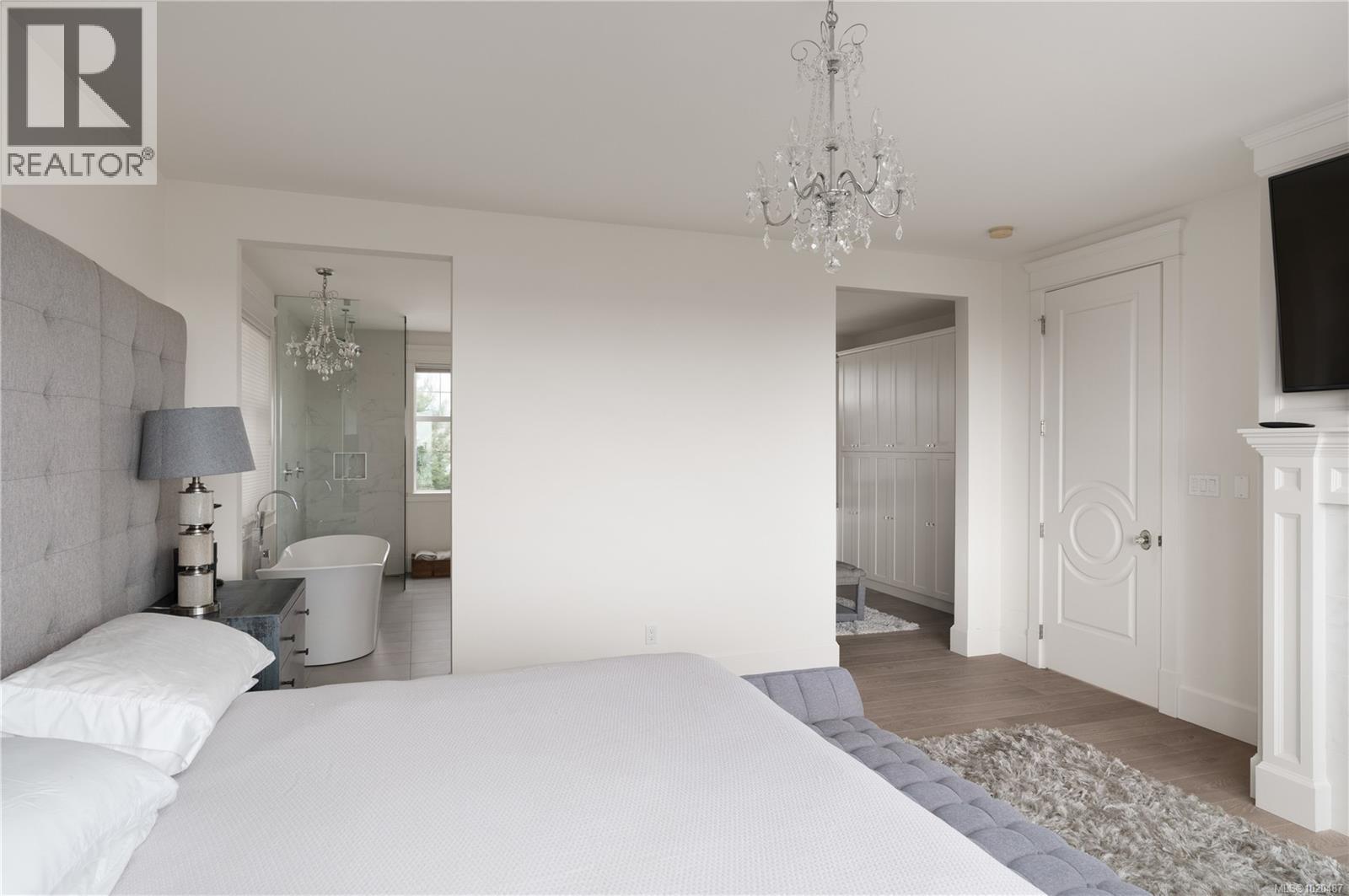  2701 Goldstone Heights, Langford