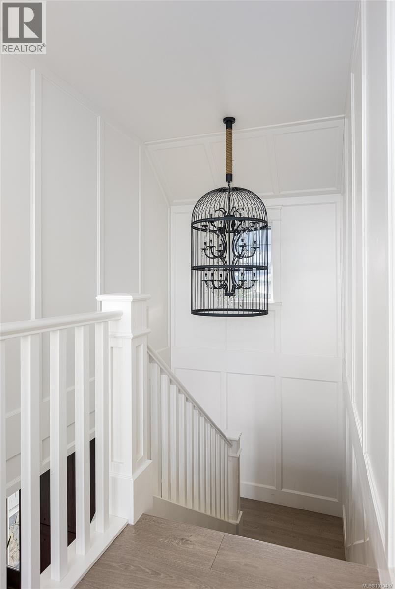  2701 Goldstone Heights, Langford