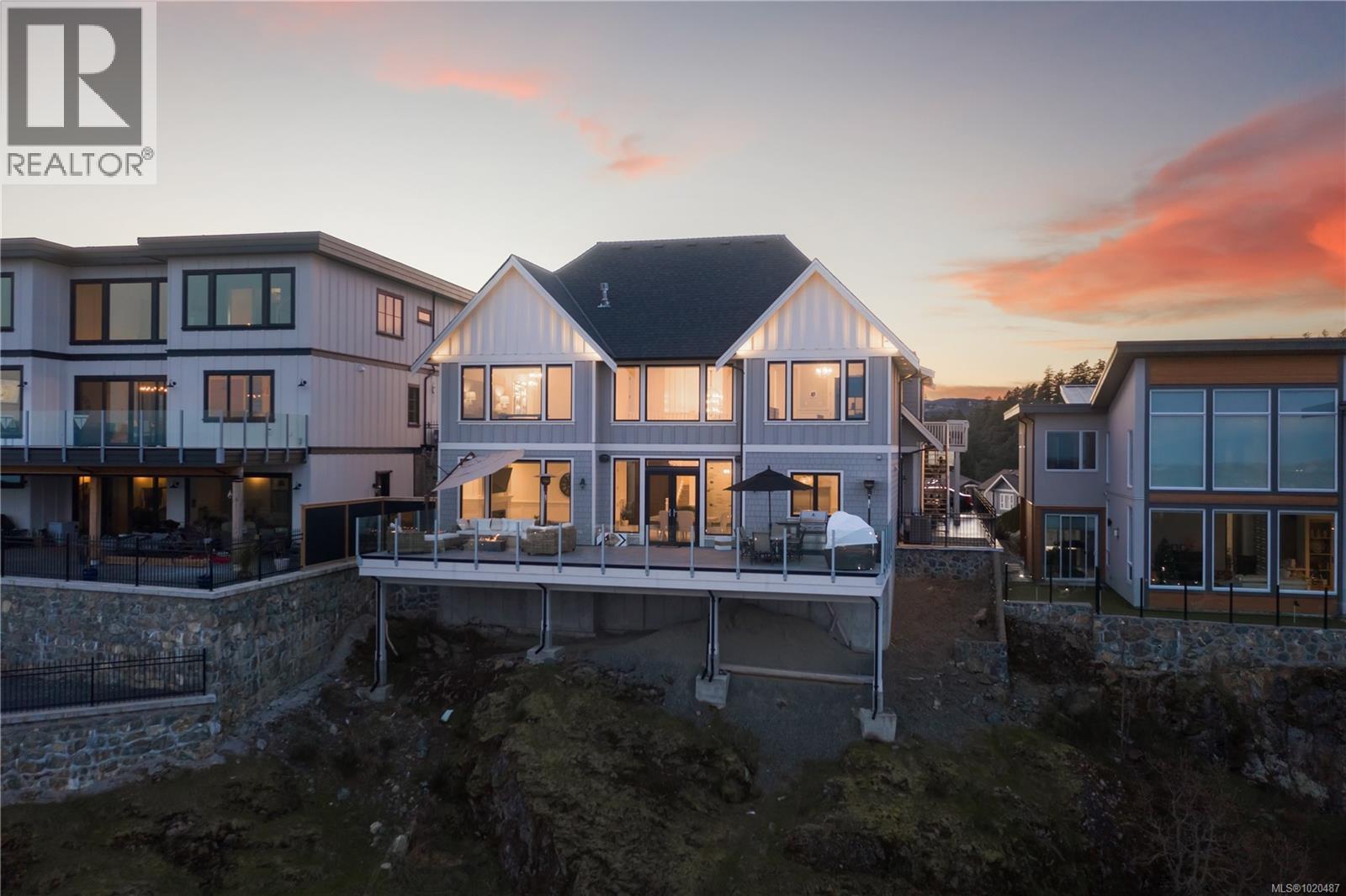  2701 Goldstone Heights, Langford