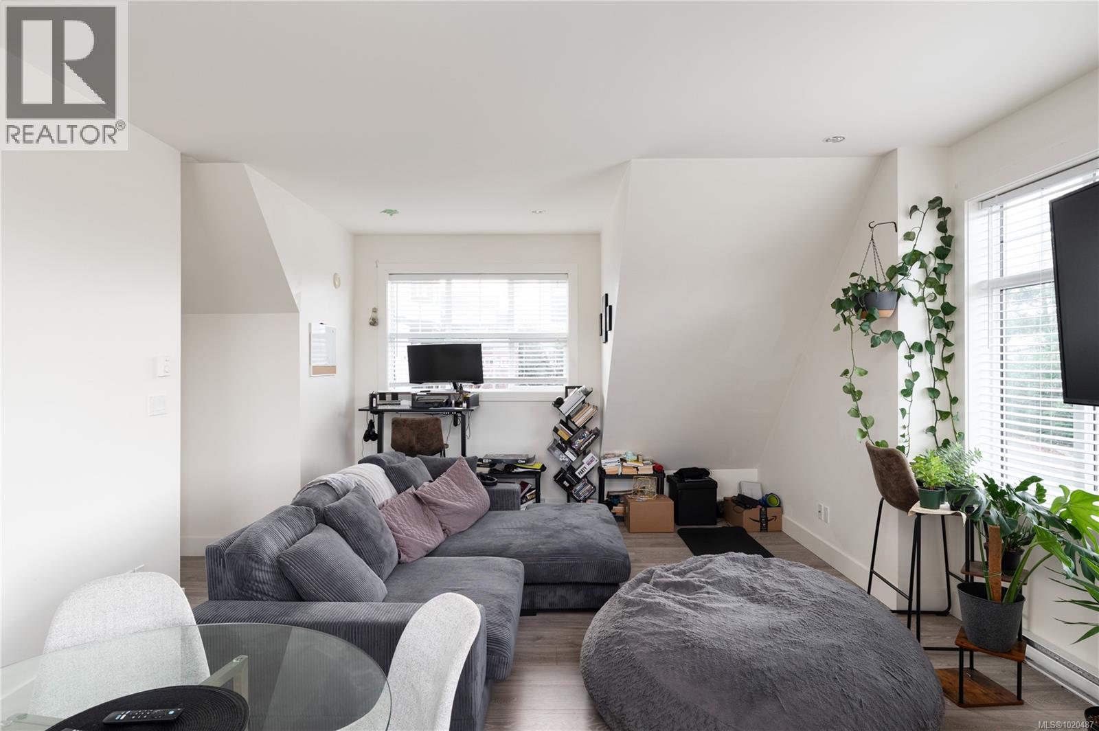  2701 Goldstone Heights, Langford