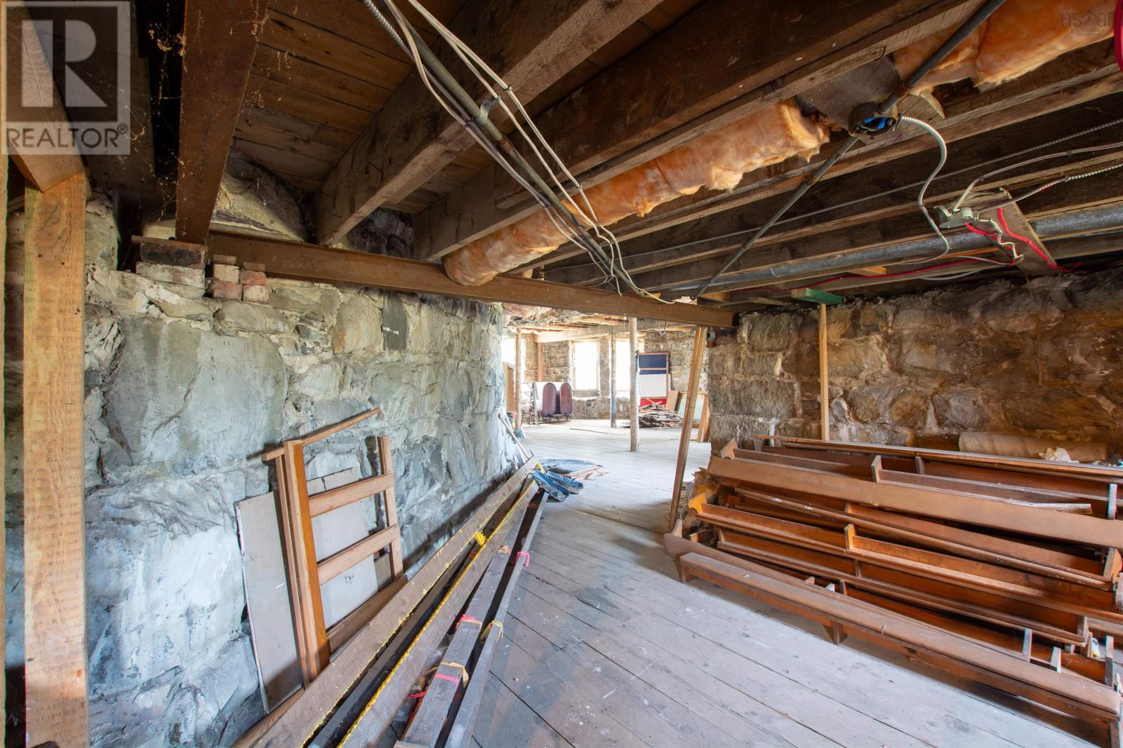 Property 16 of 45 of 3623 Highway 1