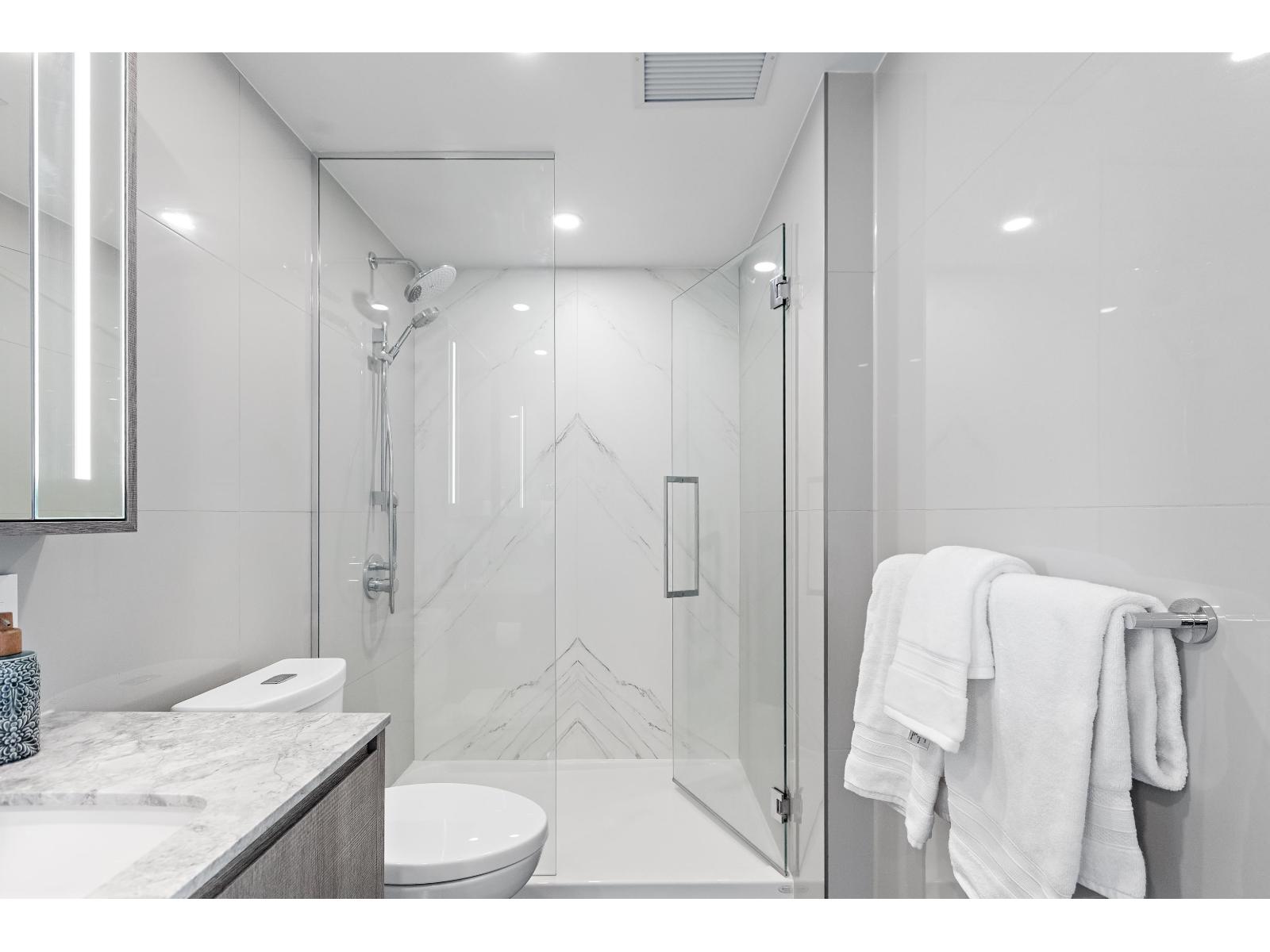 601 1441 JOHNSTON ROAD, White Rock