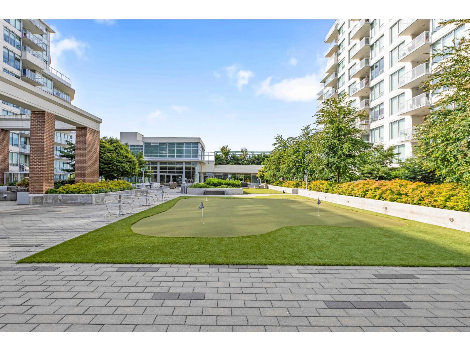 601 1441 JOHNSTON ROAD, White Rock