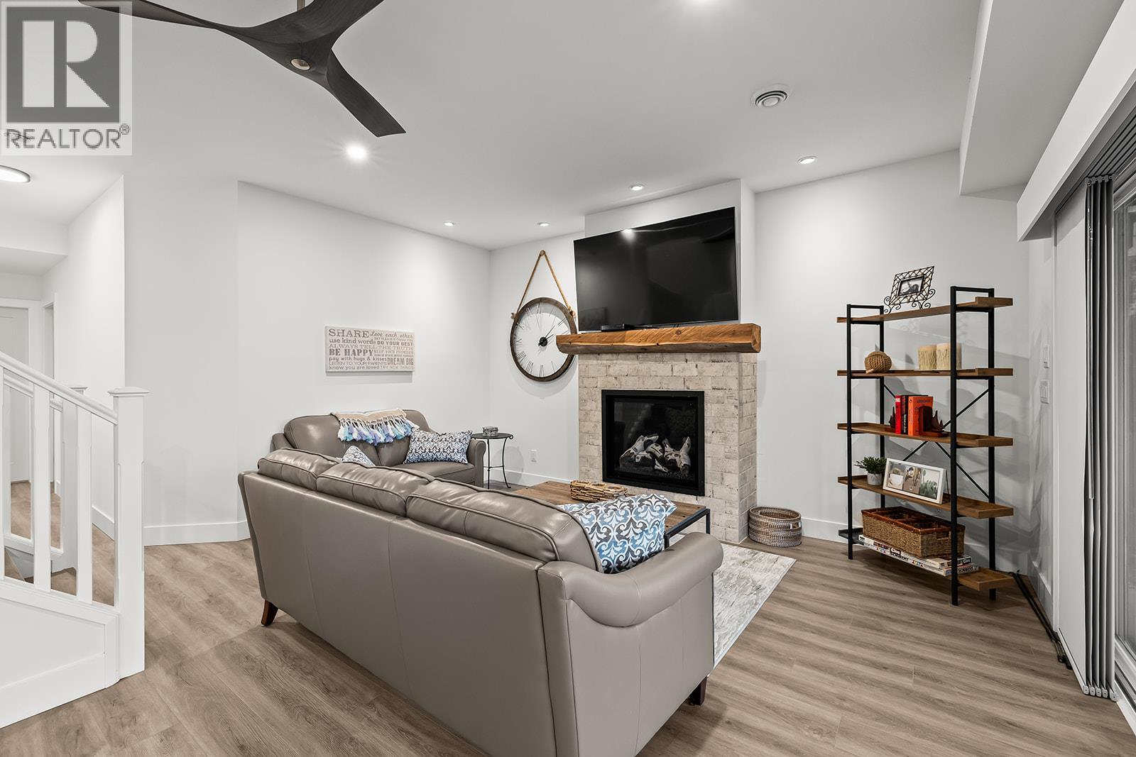 2450 Radio Tower Road Unit# 165, Osoyoos