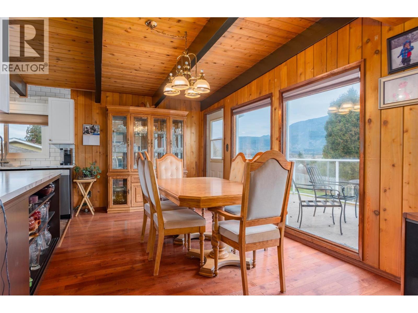 2621 6th Avenue, Castlegar