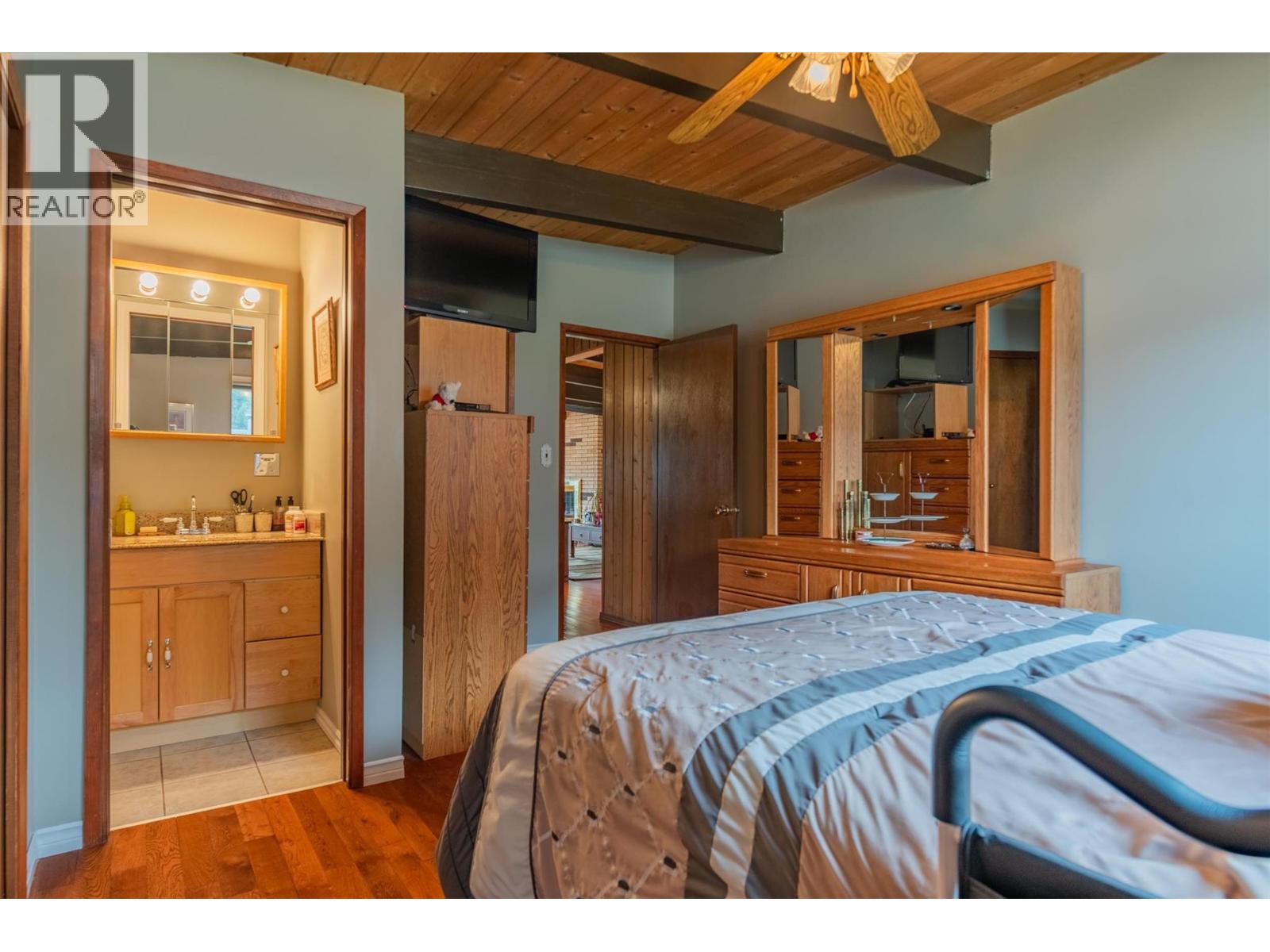 2621 6th Avenue, Castlegar