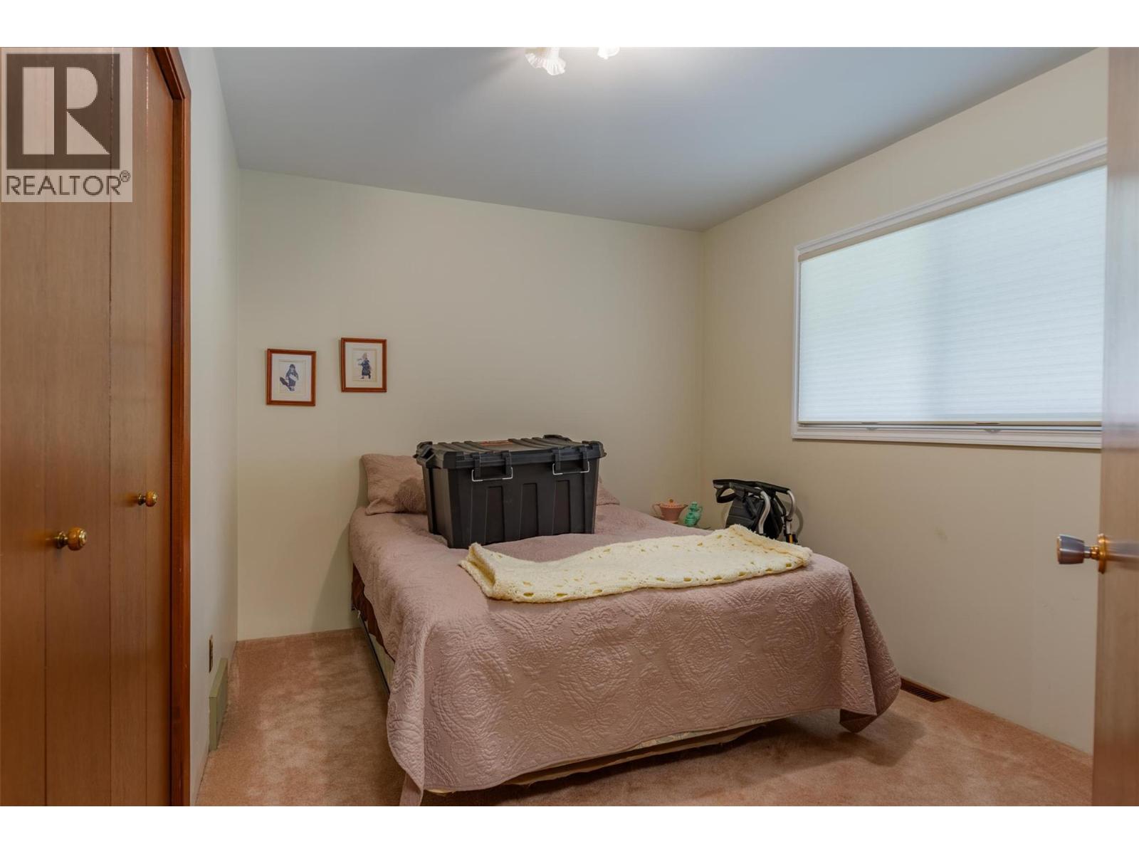 2621 6th Avenue, Castlegar