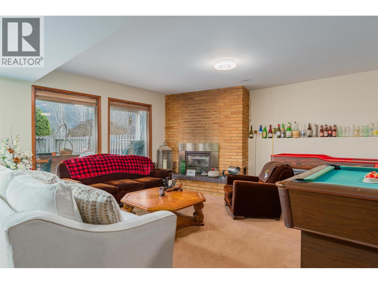 2621 6th Avenue, Castlegar