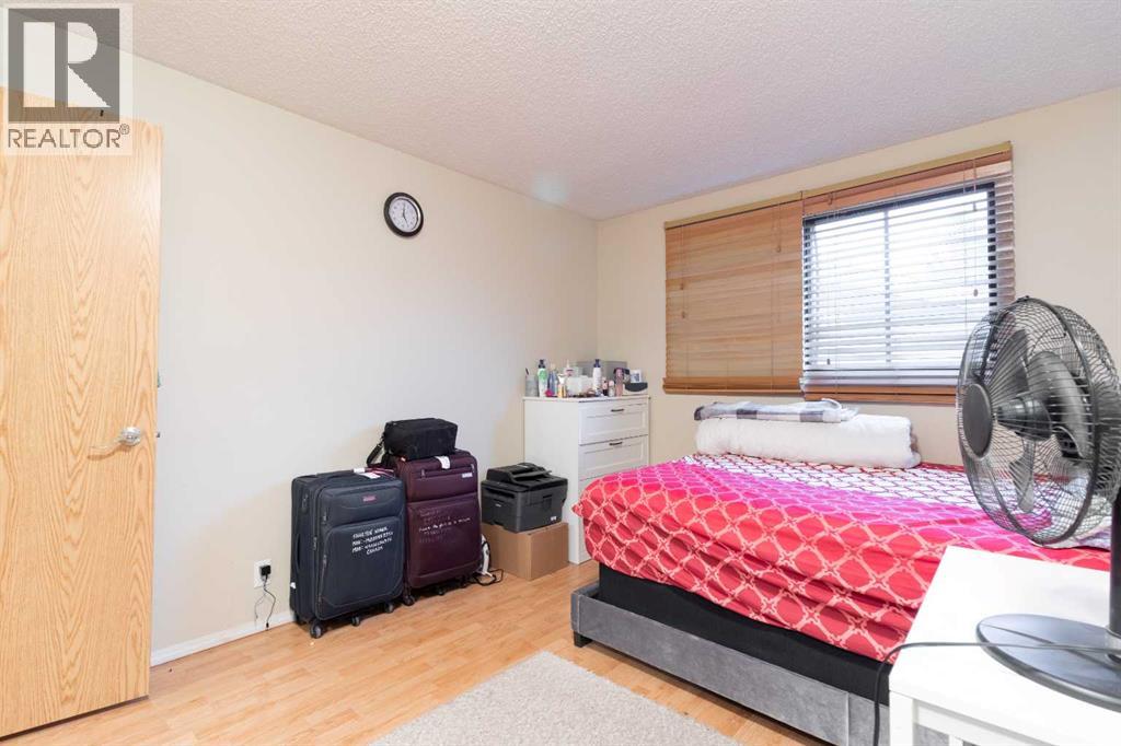 Single Family House Bungalow for Sale in  Castlegrove Road NE Castleridge Calgary 