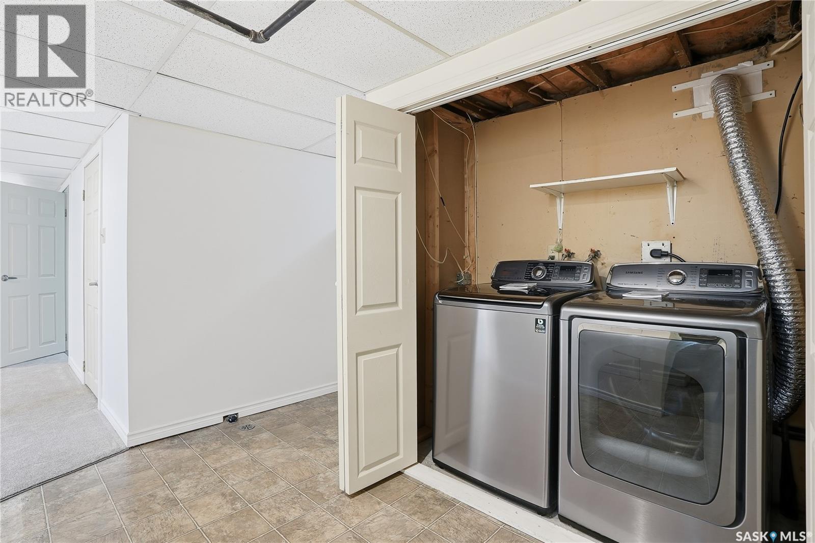 Single Family House Bungalow for Sale in  B AVENUE N Saskatoon 