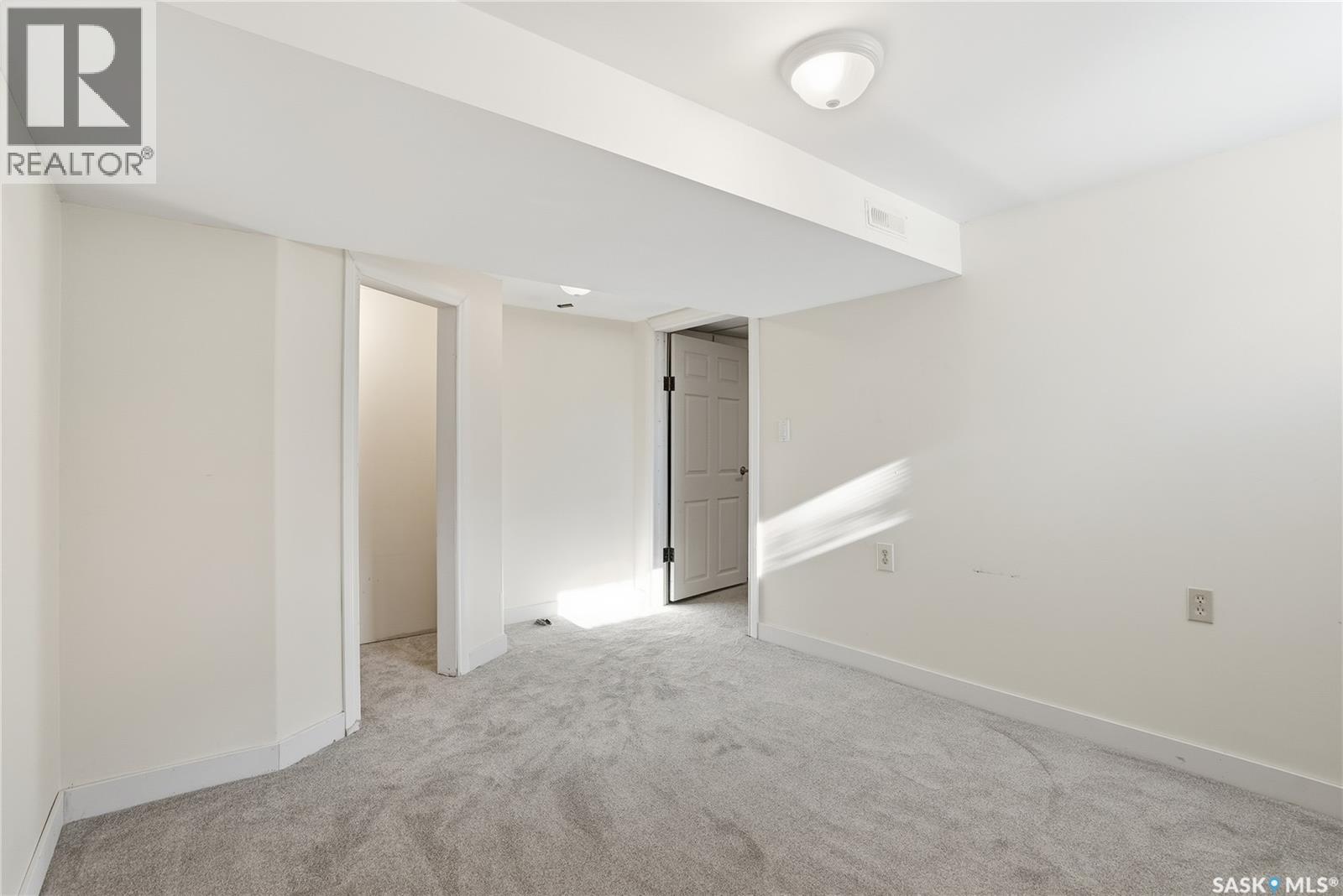 Single Family House Bungalow for Sale in  B AVENUE N Saskatoon 